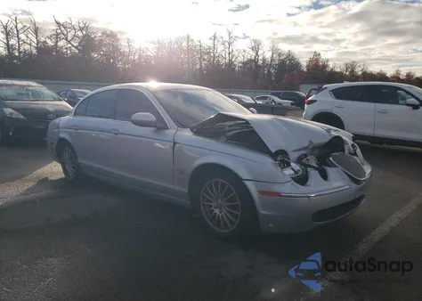 2006 Jaguar S-Type z USA, uszkodzony, nr VIN SAJWA01A16FN68540
